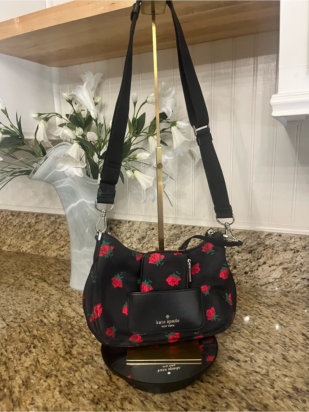 EUC Kate Spade nylon Chelsea Rose Crossbody Bag & Coin Purse - Picture 3 of 14